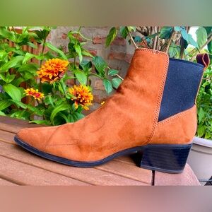A New Day • Size 9 • Camel • Fall Pointed Toe Boot